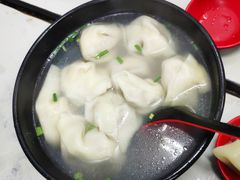 三鲜大馄饨-万寿斋(山阴路店)