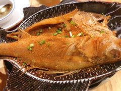 馋嘴牛蛙锅-蜜桃餐厅·伴山(绿宝广场店)