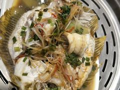 清蒸多宝鱼-蟹谢蒸鲜自助餐厅