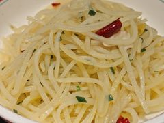 泰椒土豆丝-川流不息·地道川菜·小龙虾(松东路店)