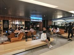 大堂-星巴克臻选(国贸商城首店)