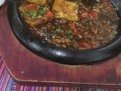 -香巴拉云南餐厅(华莱坞店)