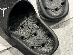 -银泰百货(海宁店)