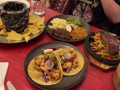 -Pistolera Mexican Cantina女枪手墨西哥餐厅(碧云路店)