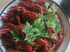 -老街烧烤大排档·地道湖北菜·龙虾馆(汉口火车站店)