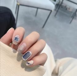 -悦指间美甲美睫