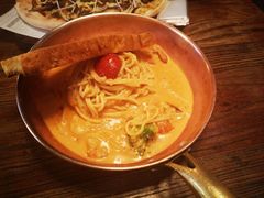 海鲜汁意面-I HOLIC艾豪丽披萨(KKone店)