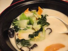 -港丽餐厅(高德置地店)