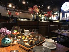 -Carbon莫卡哆·意大利复古集市餐厅(杭州大厦店)
