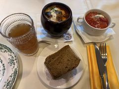 黑面包-老井俄式餐厅