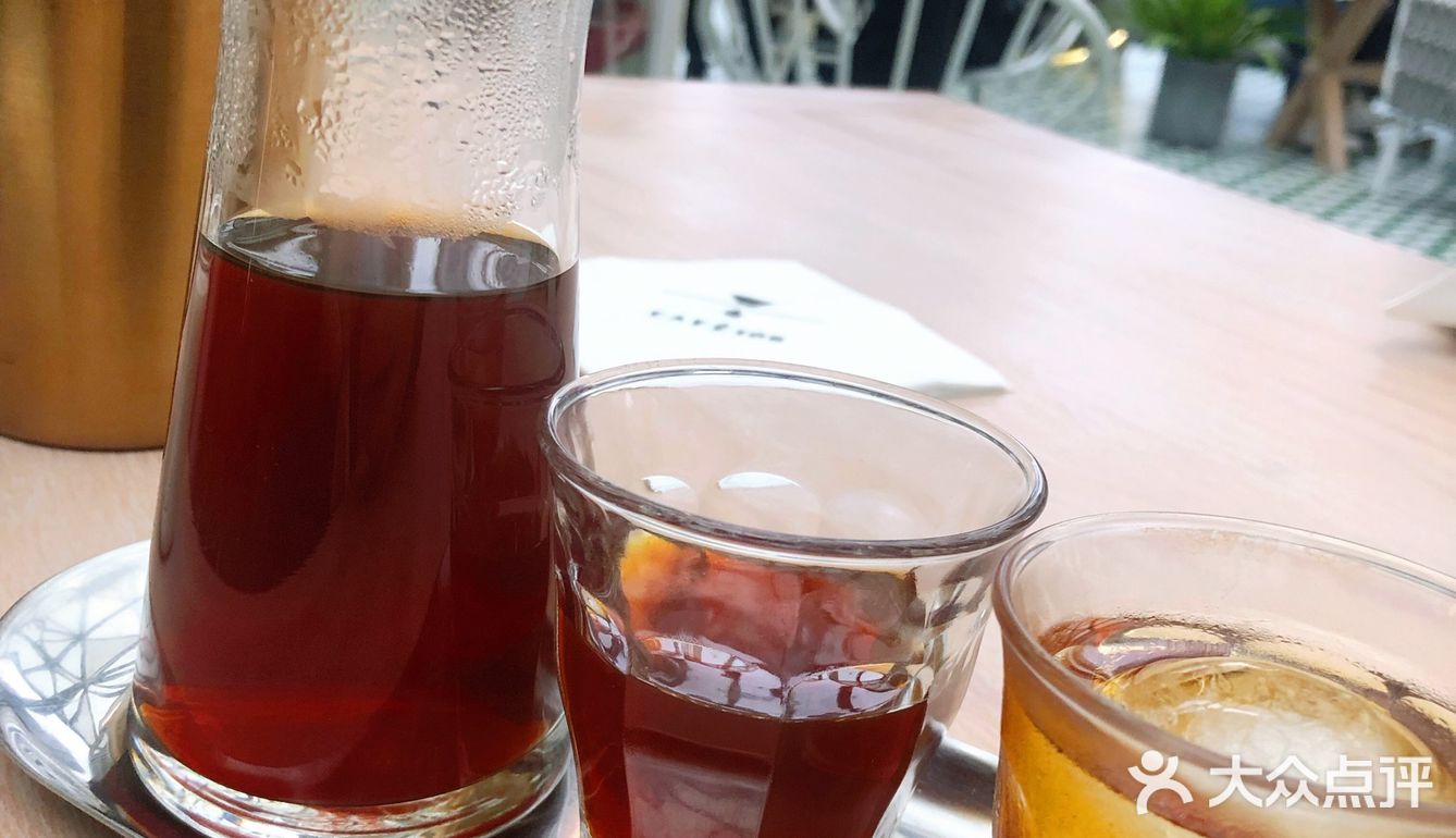 889室外悠闲下午茶