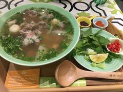 -越弥越南传统美食馆