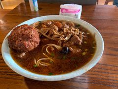 红烧狮子头-谷沙屋面铺