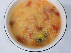 -爱月宝月嫂·育儿嫂(哈尔滨总店)