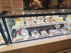 -花花卷卷·鲜食蛋糕(静安久光百货店)