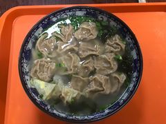 -老新隆牛肉锅贴(新街口店)