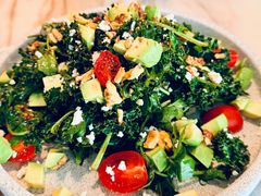 羽衣甘蓝沙拉-the rug 飞毯 (朝阳公园店)