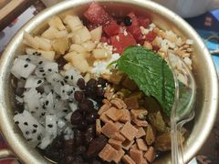 -贤合庄卤味火锅(安吉万达店)