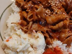 -玛格萝妮比萨屋(四平店)