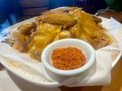 -头上红煨盐鸡·非遗院子餐厅