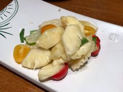 青柠檬拌菠萝-云海肴云南菜(花园城店)