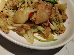 -关东小磨东北菜(漕河泾印象城店)