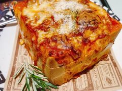 澳门厚切猪扒焗饭-開籠雀冰室(同和金铂店)