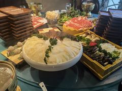 -慢丽江·云南野生菌土鸡锅(付家庄店)