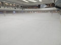 -冠军冰场CHAMPION RINK(环球银泰城店)