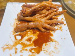 -清风园肘子馆(万家大激店)