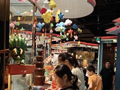 -四海一家自助餐(益田假日广场店)