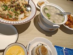 -小船渔村•大连菜•大连焖鱼(黄河路店)