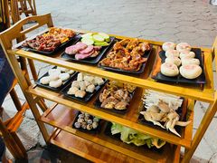 -阿昌白族石板烧·菌锅(大理古城店)