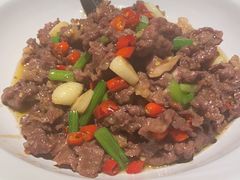 -佬麻雀·新湘菜(东方宝泰店)