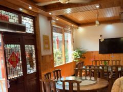 -芦茨金富饭庄·25年老字号·专做稻草鸡