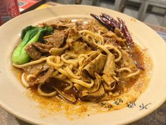 -方铲铲·成都板凳面(滨江银泰店)