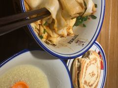 -吴满满油泼面(北方风味园店)