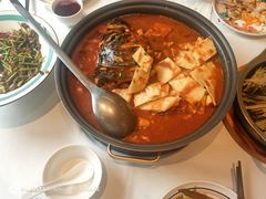 -湘阅•威海海鲜•湖南味道(华宝店)