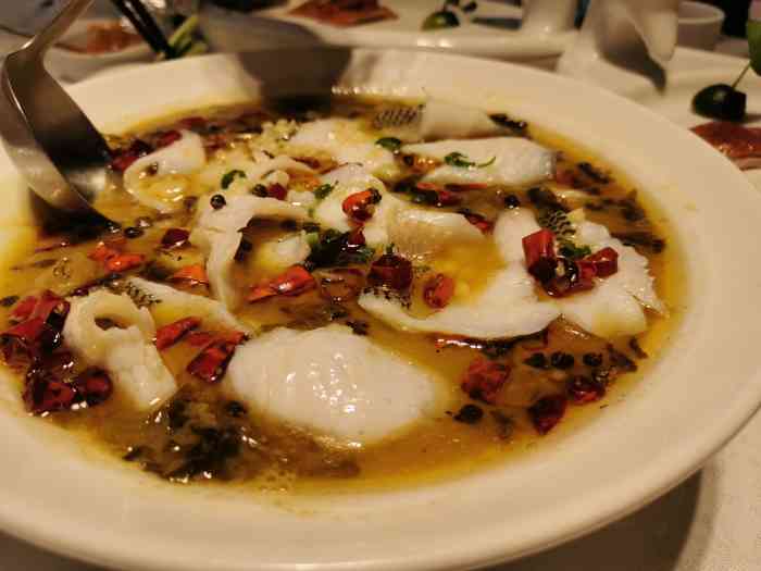 观海海鲜酒楼(宝安店)-"非常差的体验,包间服务员转来转去没有服务.