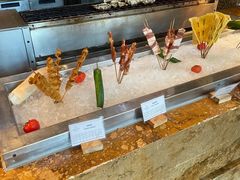 -大中华希尔顿酒店-念自助餐·嗨啤·小龙虾