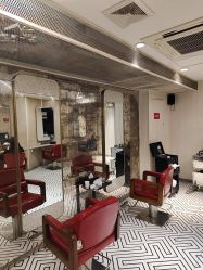 -PE SALON