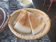 -八两八金·莱芜特色炒鸡(市南漳浦路店)
