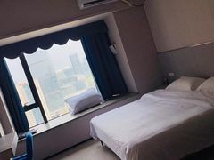 -成都利兹影音酒店(世纪城新国际会展中心店)