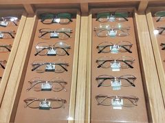 -宝丽眼镜(湖墅店)