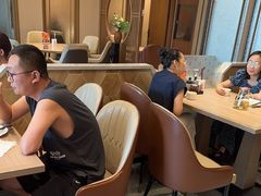 -六泰居·尔滨地标·东北菜(泰山路店)