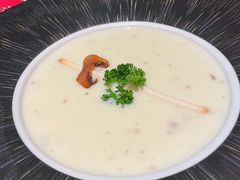奶油蘑菇浓汤-赤火牛排(金狮广场店)
