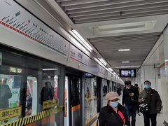 -常熟路(地铁站)