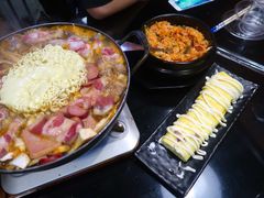 -炙韩料理·部队锅专门店