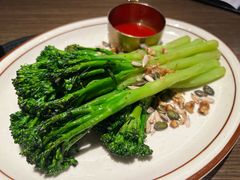 轻煎西兰苔-ZAFFERANO西班牙海鲜饭(上海首店)