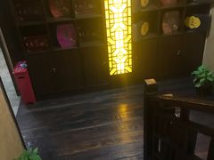 -莱仪堂艾灸经络养生馆(九亭一店)